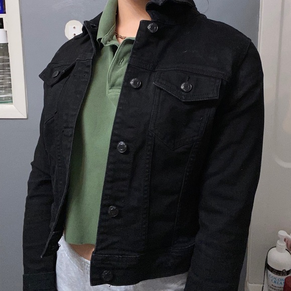 Black jacket - Picture 3 of 4